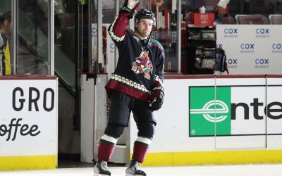 Michael Carcone recalled to Arizona Coyotes